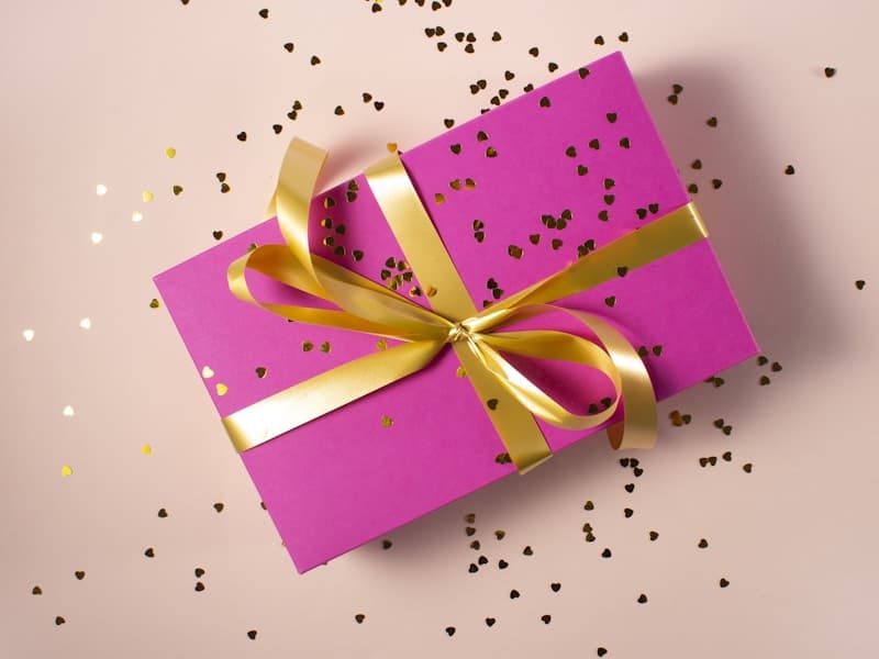 Magnetic Gift Box — Jewellery Launch